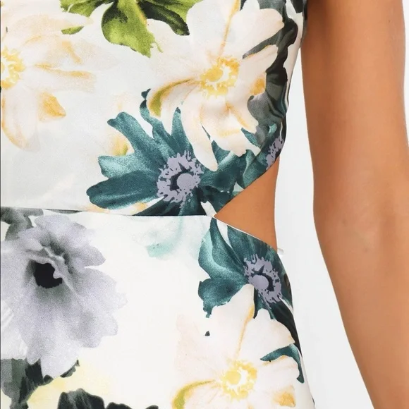 Petal & Pup White Floral Maxi Dress with Green Accents - Picture 8 of 11